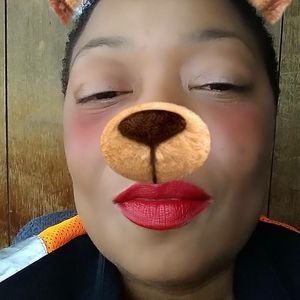 Meet your Posher, Ina